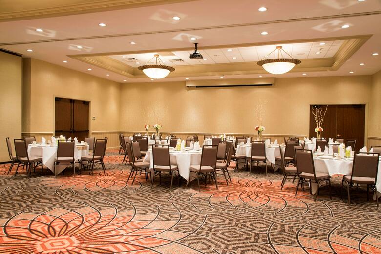 Hotel Hilton Grand Rapids Airport