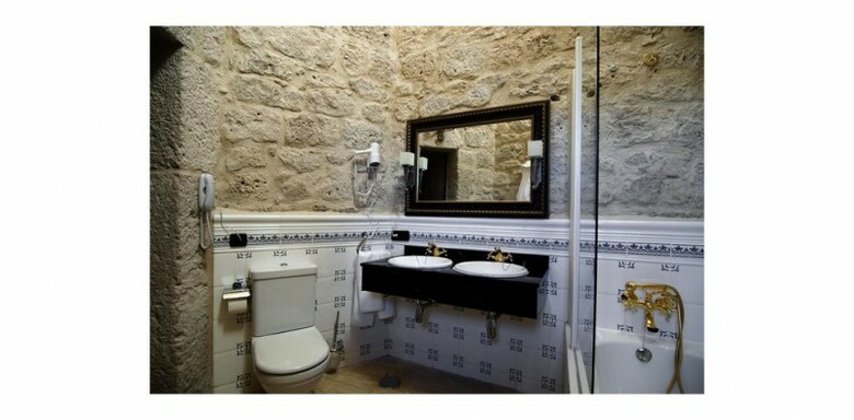 Hotel Se�orio De Olmillos
