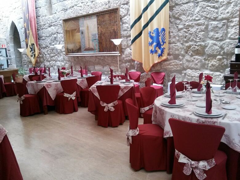 Hotel Se�orio De Olmillos