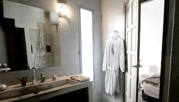 Albergue Riad Dar More