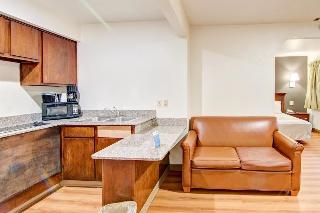 Hotel Quality Inn & Suites