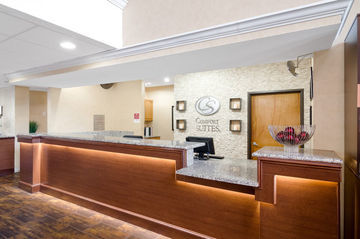 Hotel Comfort Suites Las Colinas Center
