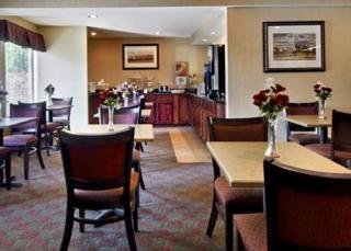Hotel Sleep Inn & Suites Airport
