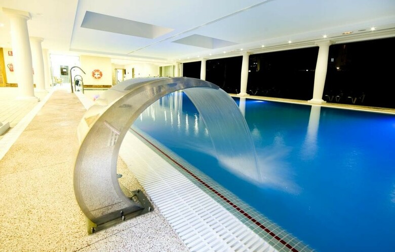 Hotel Monarque Cendrillon