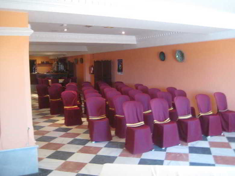 Toru�o Hotel Restaurante