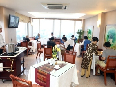 Flower Hotel