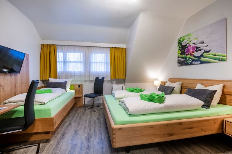 Hotel Seerose(.)