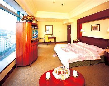 Hotel Golden Shine International