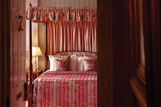 New House Country Hotel