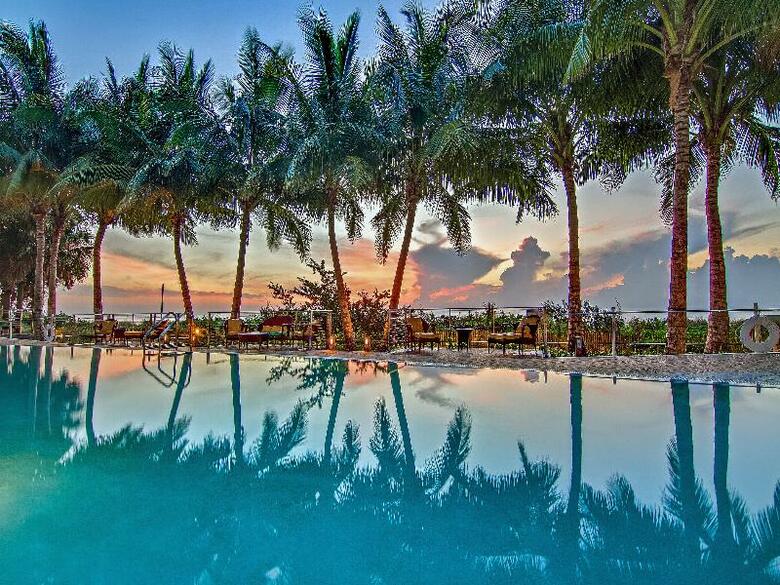 Canyon Ranch Hotel & Spa