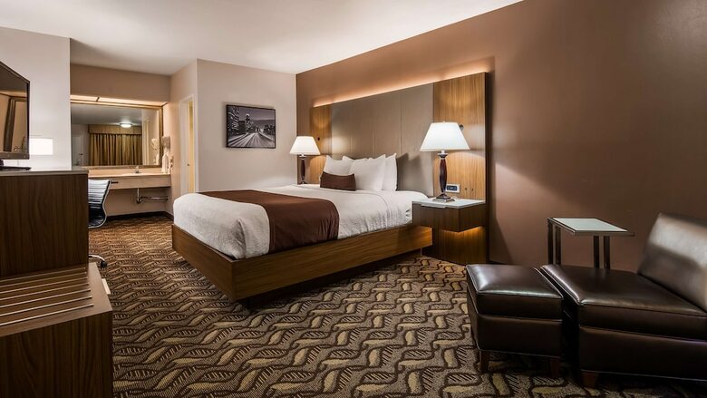 Hotel Best Western Airport Plaza Inn