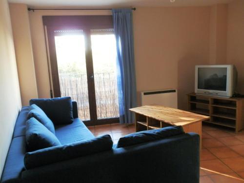 Apartamento Piso Amplio, Luminoso Y Confortable.
