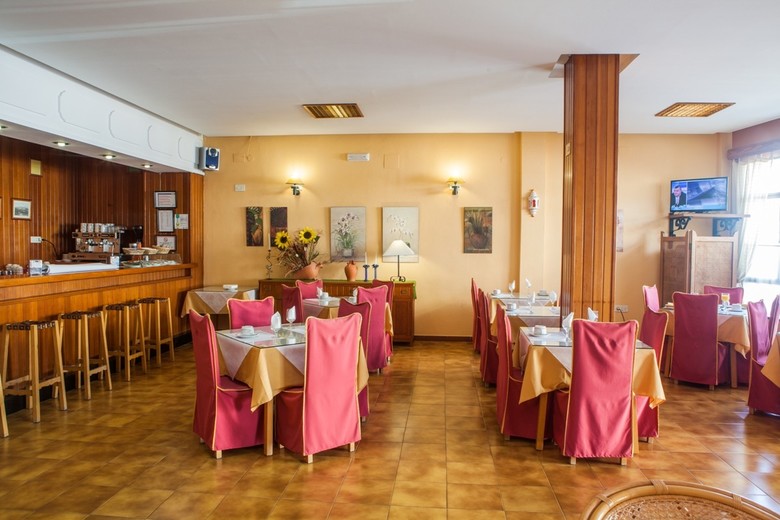 Hotel Tres Jotas