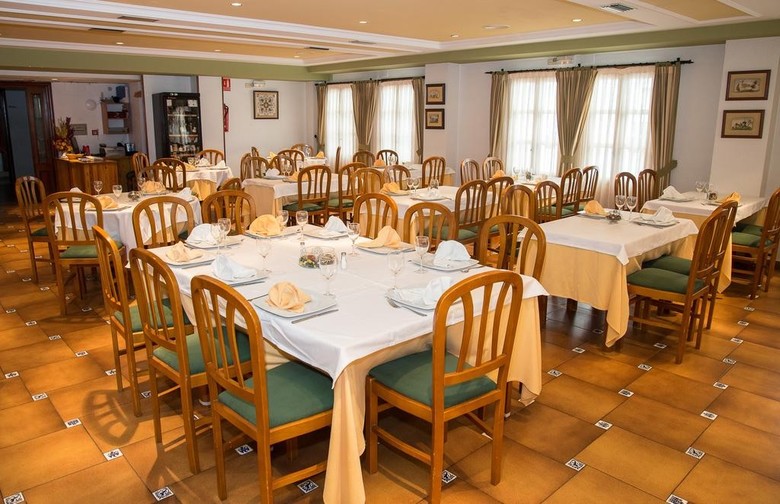 Hotel Rey Don Jaime