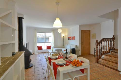 Villa 28 Townhouse 200mts From Sea/beach