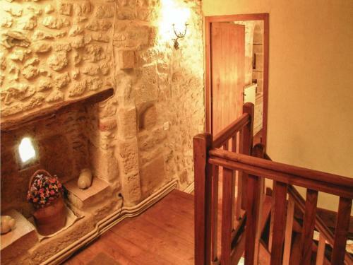 Two-bedroom Holiday Home In Auriac-du-perigord