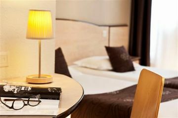 Hotel Kyriad Paris - Clichy Centre