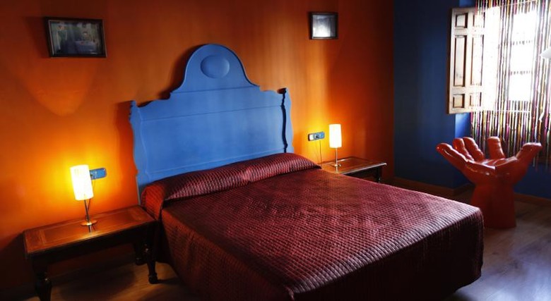 Hotel Enfrente Arte