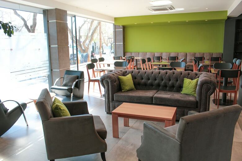 Soltigua Apart Hotel Mendoza