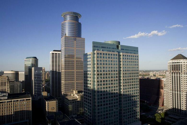 Hotel W Minneapolis- The Foshay