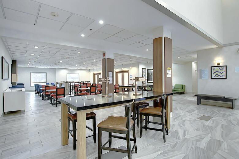 Hotel Holiday Inn Express Airport-calgary