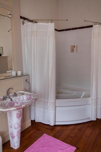 Hostal Chateau D'argouges