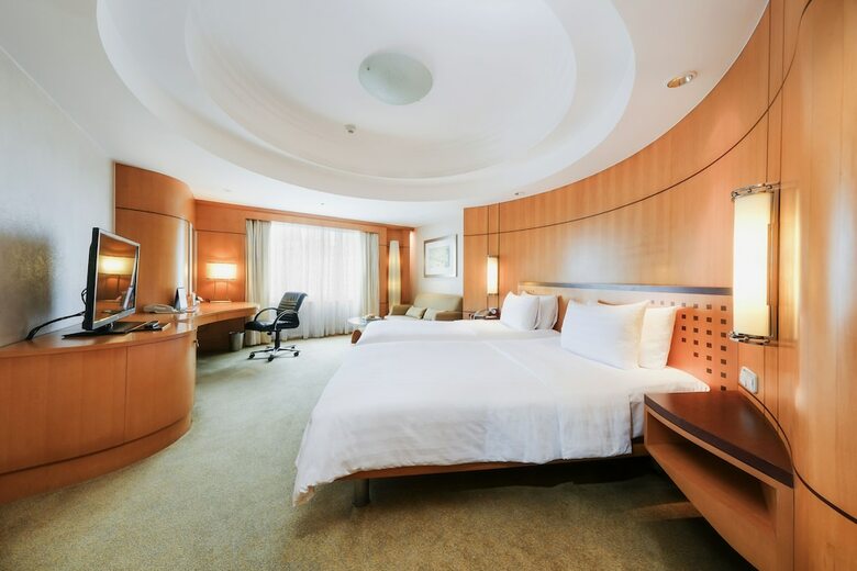 Hotel Makati Shangri-la Manila (Dlx)