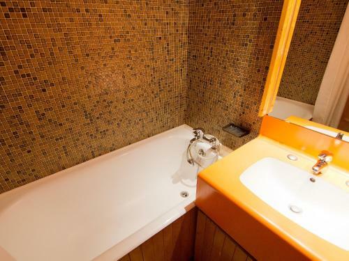 Apartment Lac Du Lou, Chavi�re, P�clet,.8