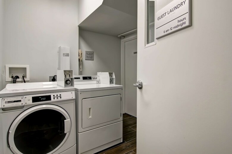 Hotel Hampton Inn & Suites Calgary-airport Canada