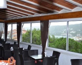 Hotel S' Aguarda