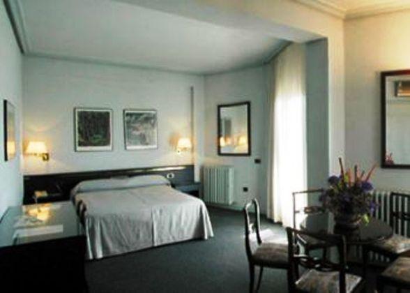 Hotel Rey Sancho Ramirez