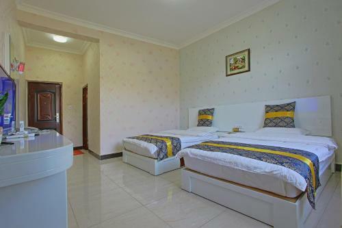 Lijiang Yi Jia Hostel By The Airport