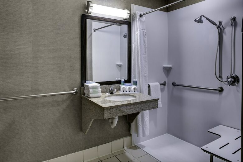 Holiday Inn Express Hotel & Suites Pittsburgh-south Side