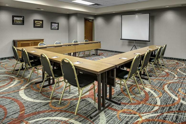Holiday Inn Express Hotel & Suites Pittsburgh-south Side