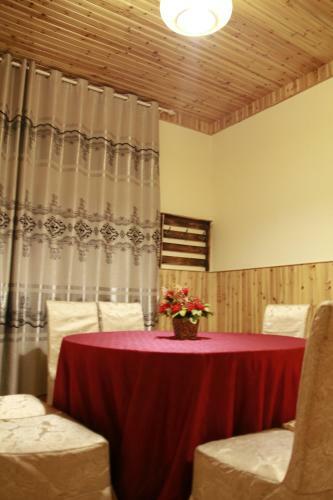Hostal Mogan Guyue Guesthouse