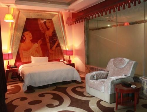 Century Palace Hotel
