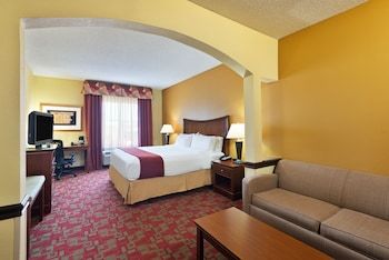 Holiday Inn Express Hotel  Suites Little Rock