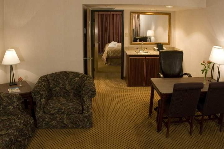 Hotel Embassy Suites Denver - Southeast (hampden Avenue)