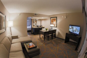 Hotel Embassy Suites Denver - Southeast (hampden Avenue)
