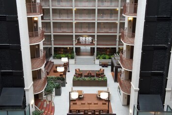 Hotel Embassy Suites Denver - Southeast (hampden Avenue)