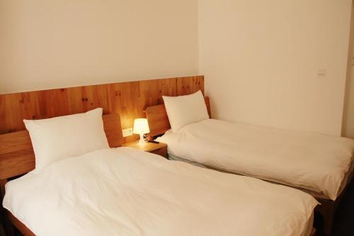Bed & Breakfast In The Tree Inn