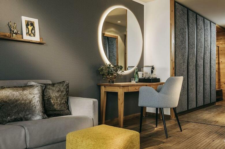 Hotel Golf Ski Resort Grand Tirolia