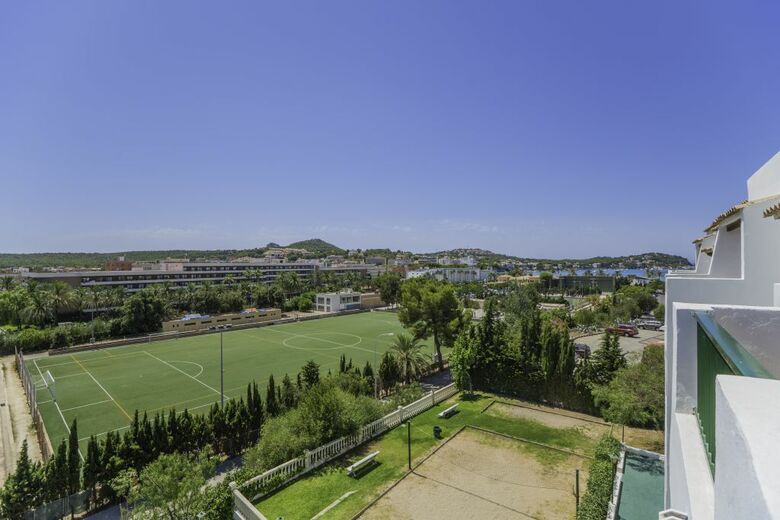 Apartamentos Holiday Center