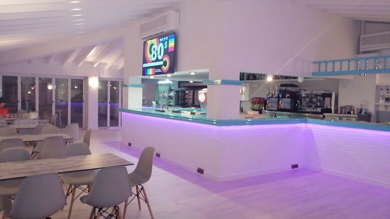Apartamentos Holiday Center