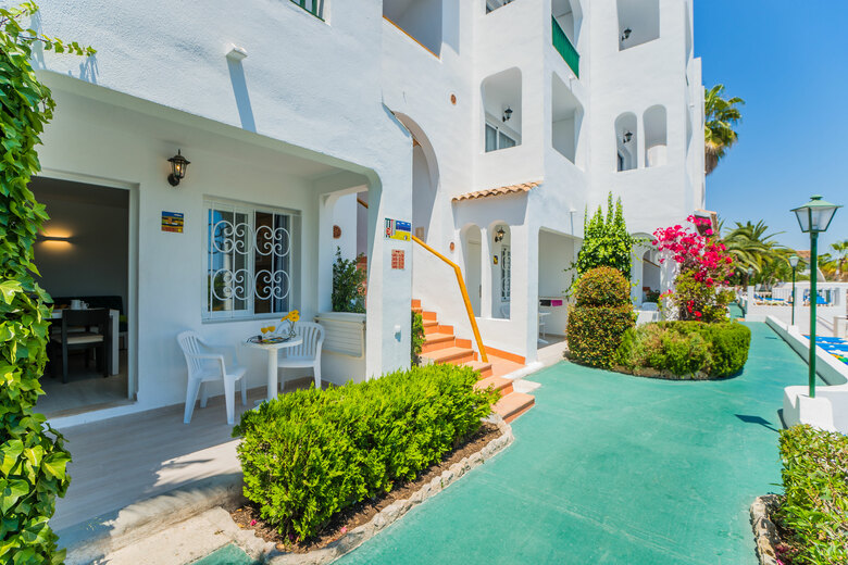 Apartamentos Holiday Center