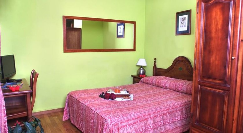 Hotel Husa Eth Pomer