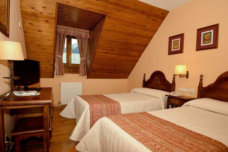 Hotel Husa Eth Pomer