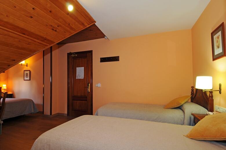 Hotel Husa Eth Pomer