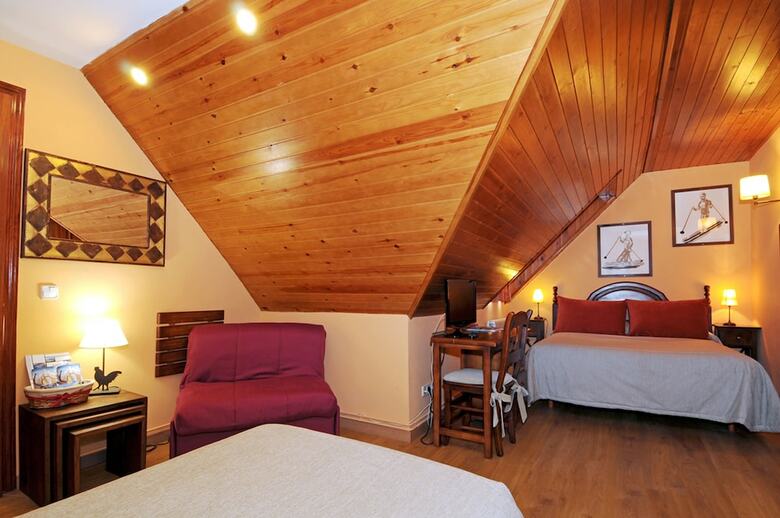 Hotel Husa Eth Pomer