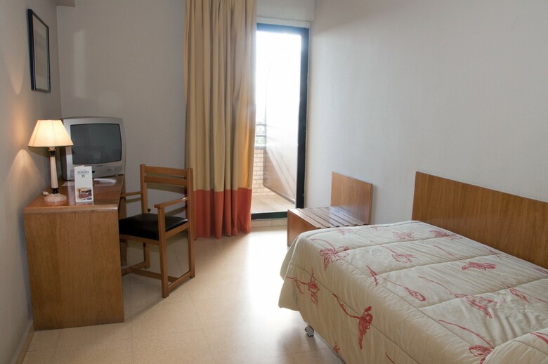 Hotel Alhama